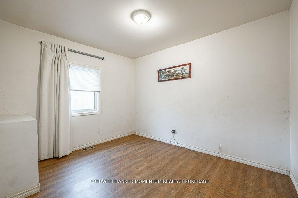 Photo 6 of 44 Rykert Street, St. Catharines, Western Hill — HOMEH