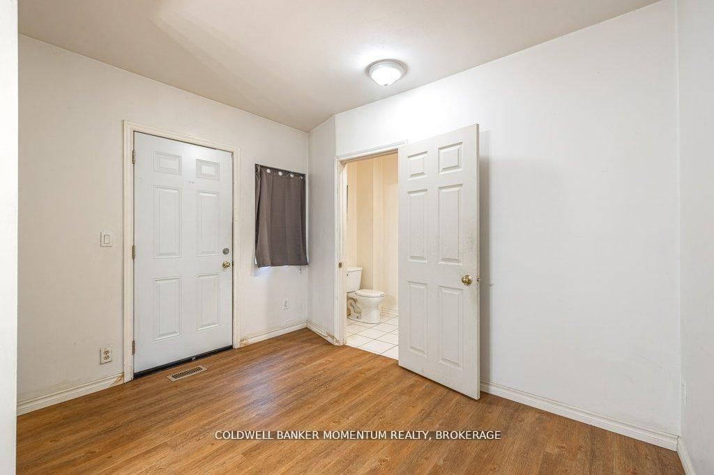 Photo 11 of 44 Rykert Street, St. Catharines, Western Hill — HOMEH