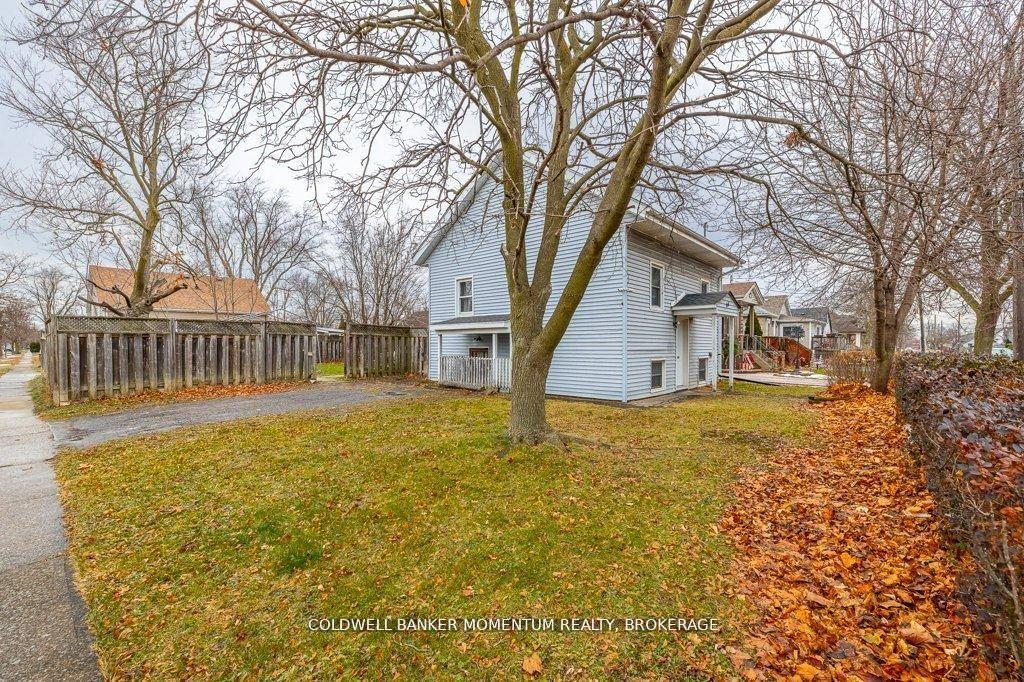 Photo 24 of 44 Rykert Street, St. Catharines, Western Hill — HOMEH