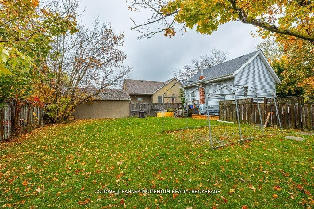 Photo 25 of 44 Rykert Street, St. Catharines, Western Hill — HOMEH