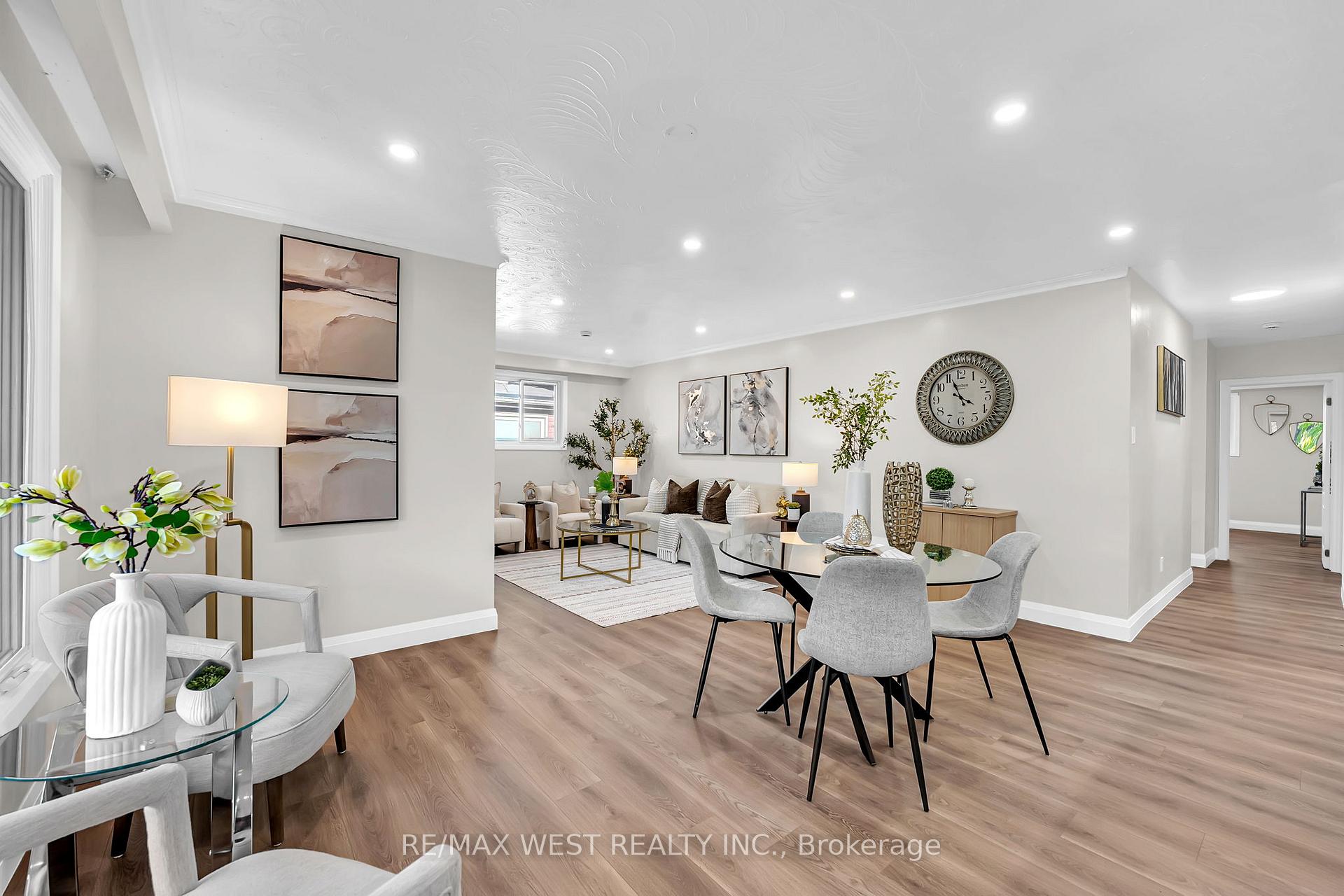 Photo 7 of 67 Burncrest Drive, Toronto, Bedford Park-Nortown — HOMEH