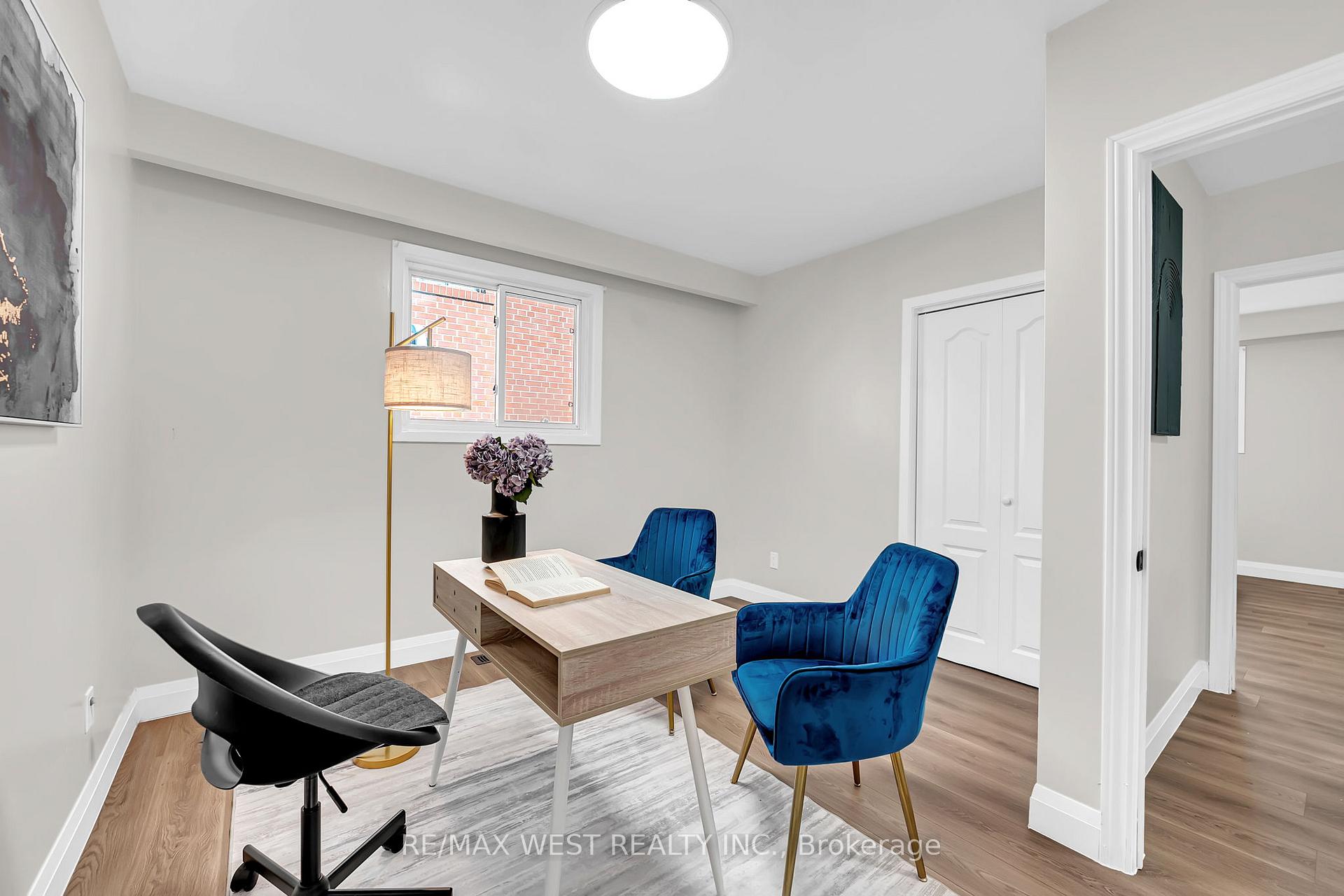 Photo 17 of 67 Burncrest Drive, Toronto, Bedford Park-Nortown — HOMEH
