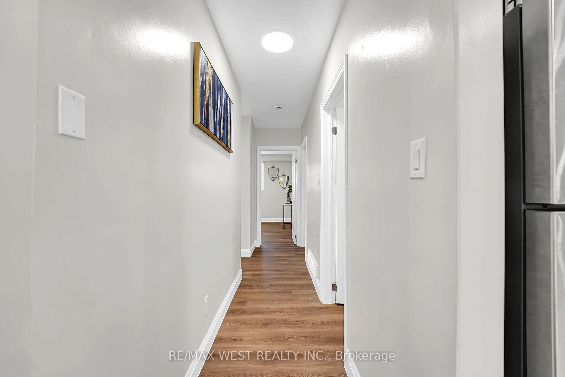 Photo 19 of 67 Burncrest Drive, Toronto, Bedford Park-Nortown — HOMEH