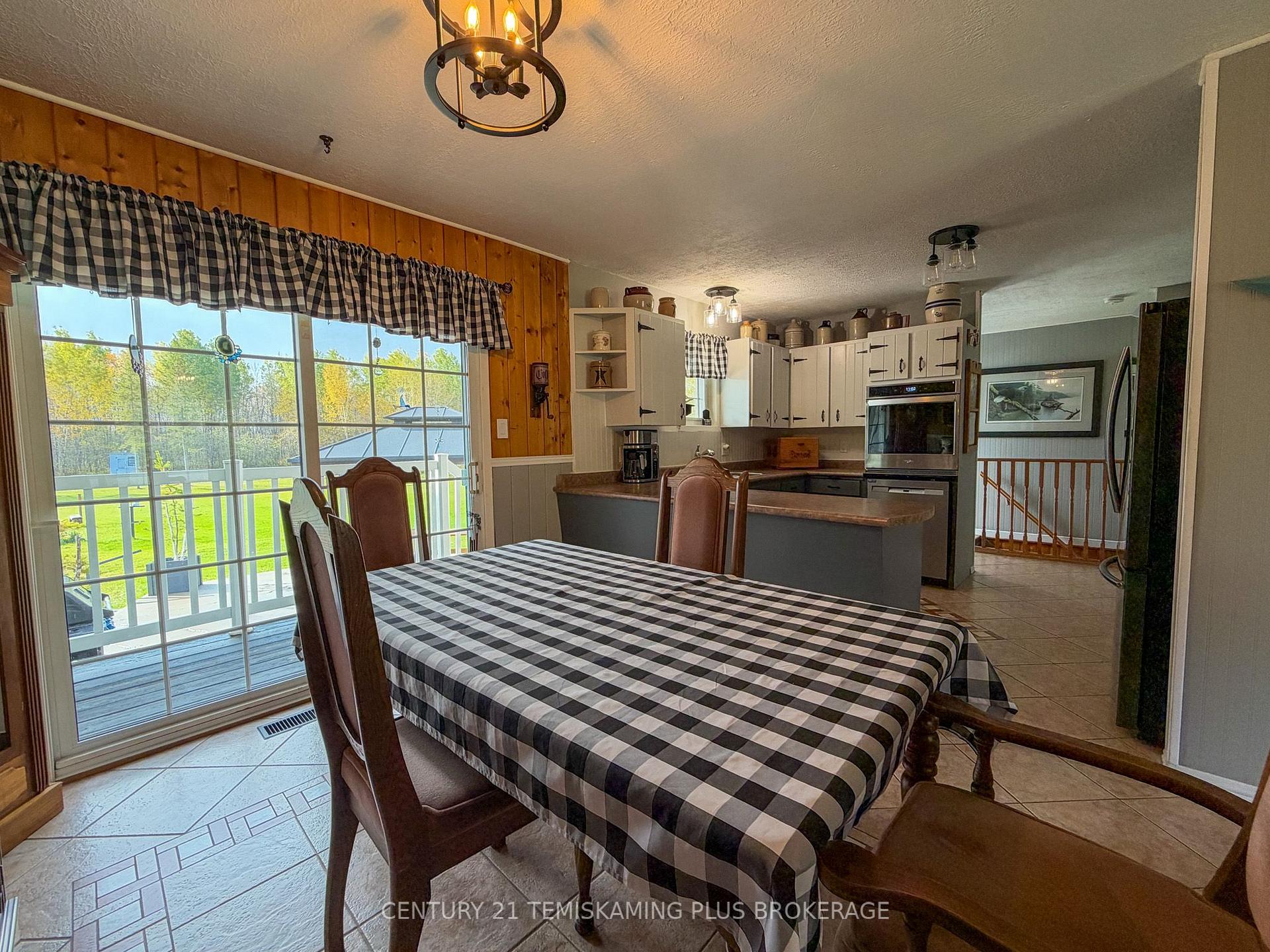 Photo 5 of 887726 Hwy 65 W, Timiskaming, TIM - Outside - Rural — HOMEH
