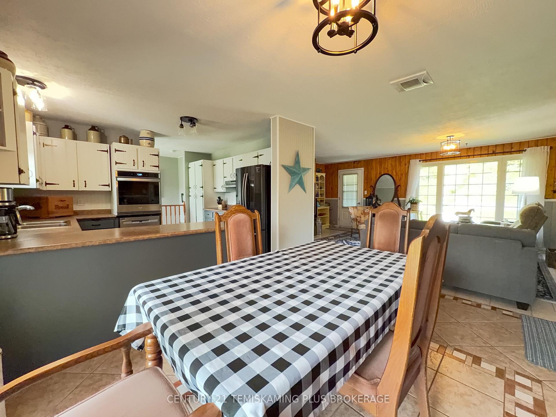 Photo 6 of 887726 Hwy 65 W, Timiskaming, TIM - Outside - Rural — HOMEH