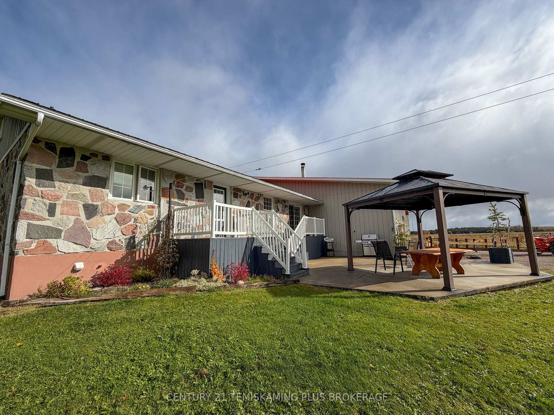 Photo 28 of 887726 Hwy 65 W, Timiskaming, TIM - Outside - Rural — HOMEH