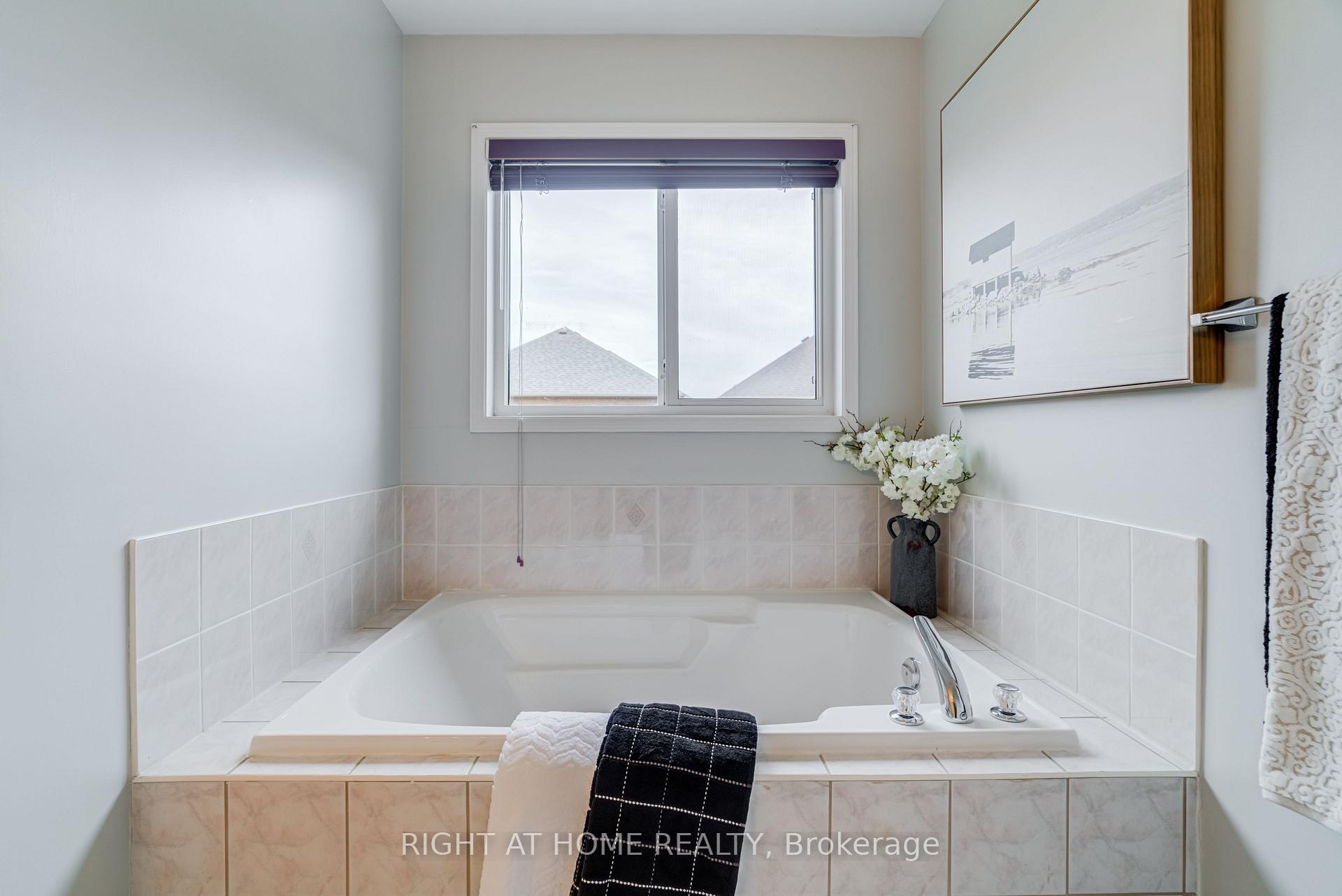 Photo 28 of 3823 Tacc Drive, Mississauga, Churchill Meadows — HOMEH