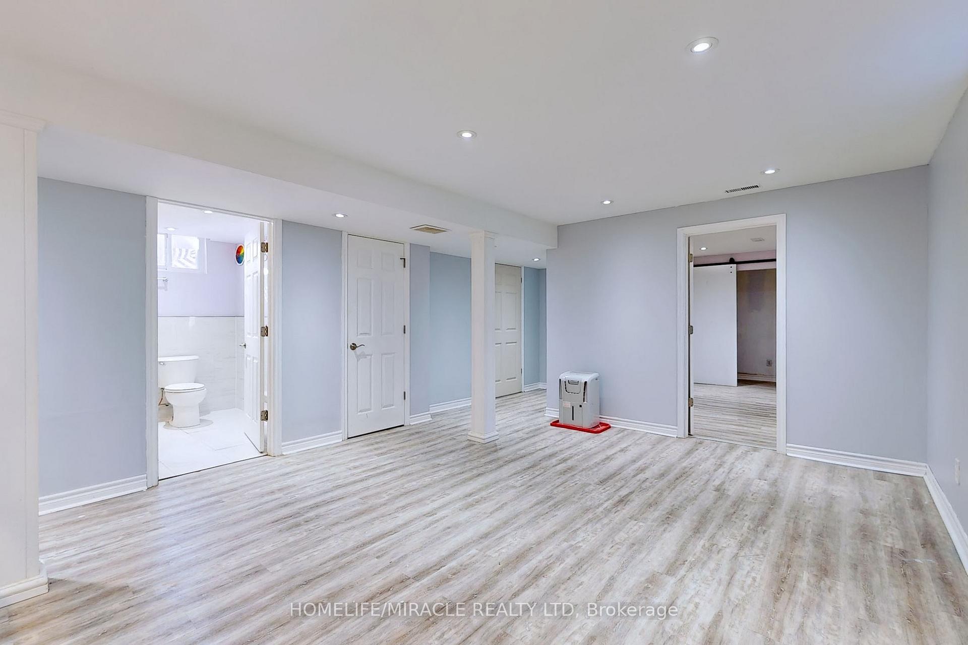 Photo 11 of Unit bsmt, 253 Wilson Road N, Oshawa, Eastdale — HOMEH
