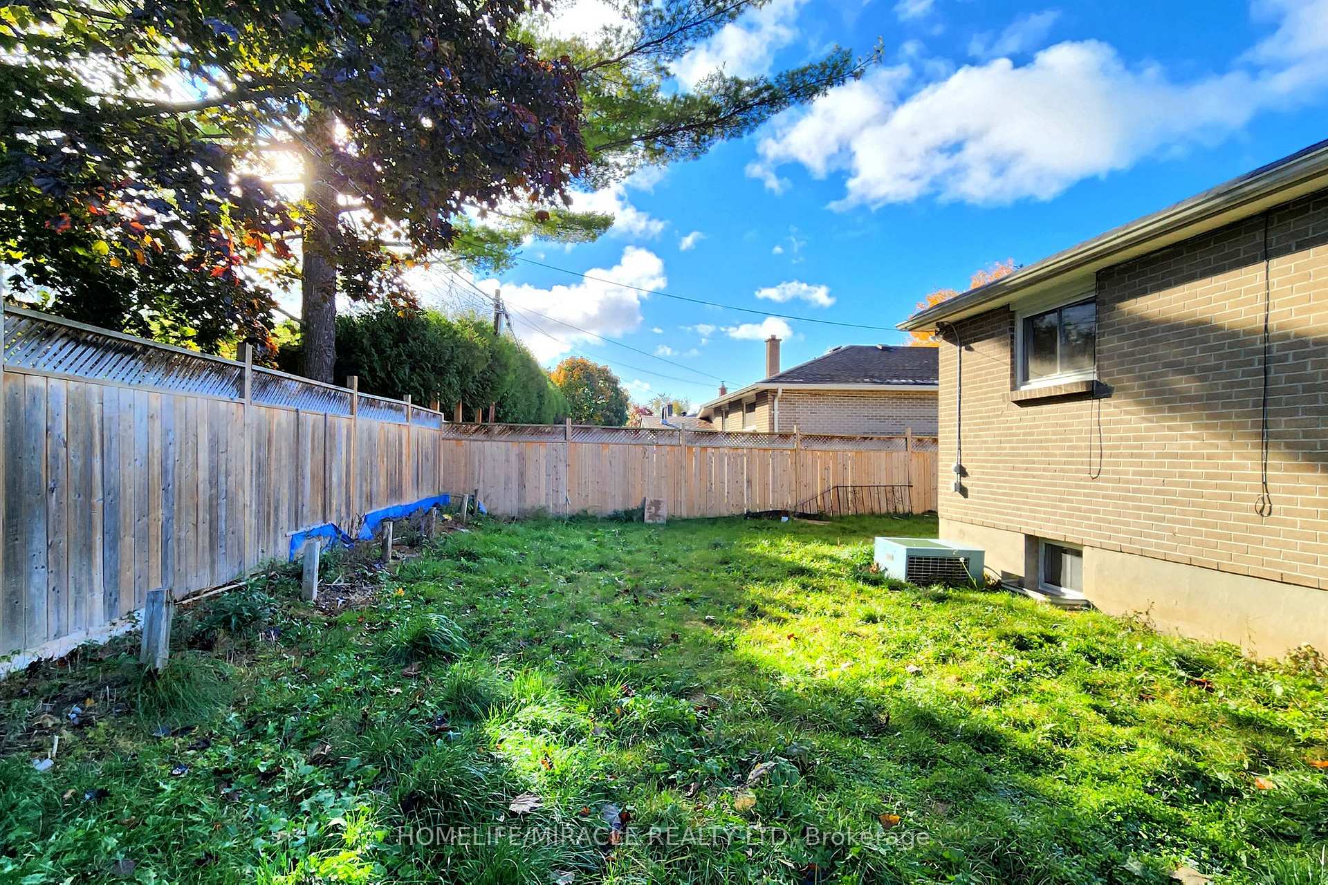 Photo 57 of Unit bsmt, 253 Wilson Road N, Oshawa, Eastdale — HOMEH