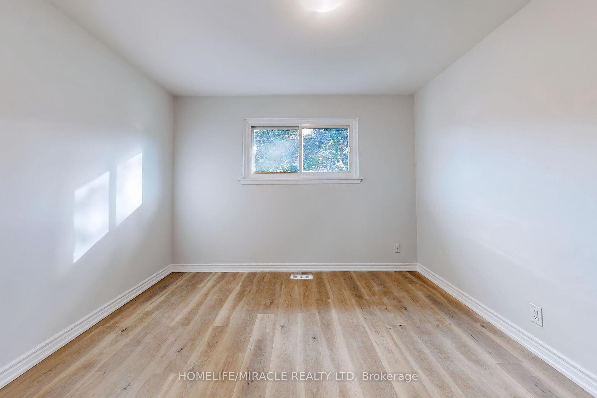 Photo 32 of Unit bsmt, 253 Wilson Road N, Oshawa, Eastdale — HOMEH