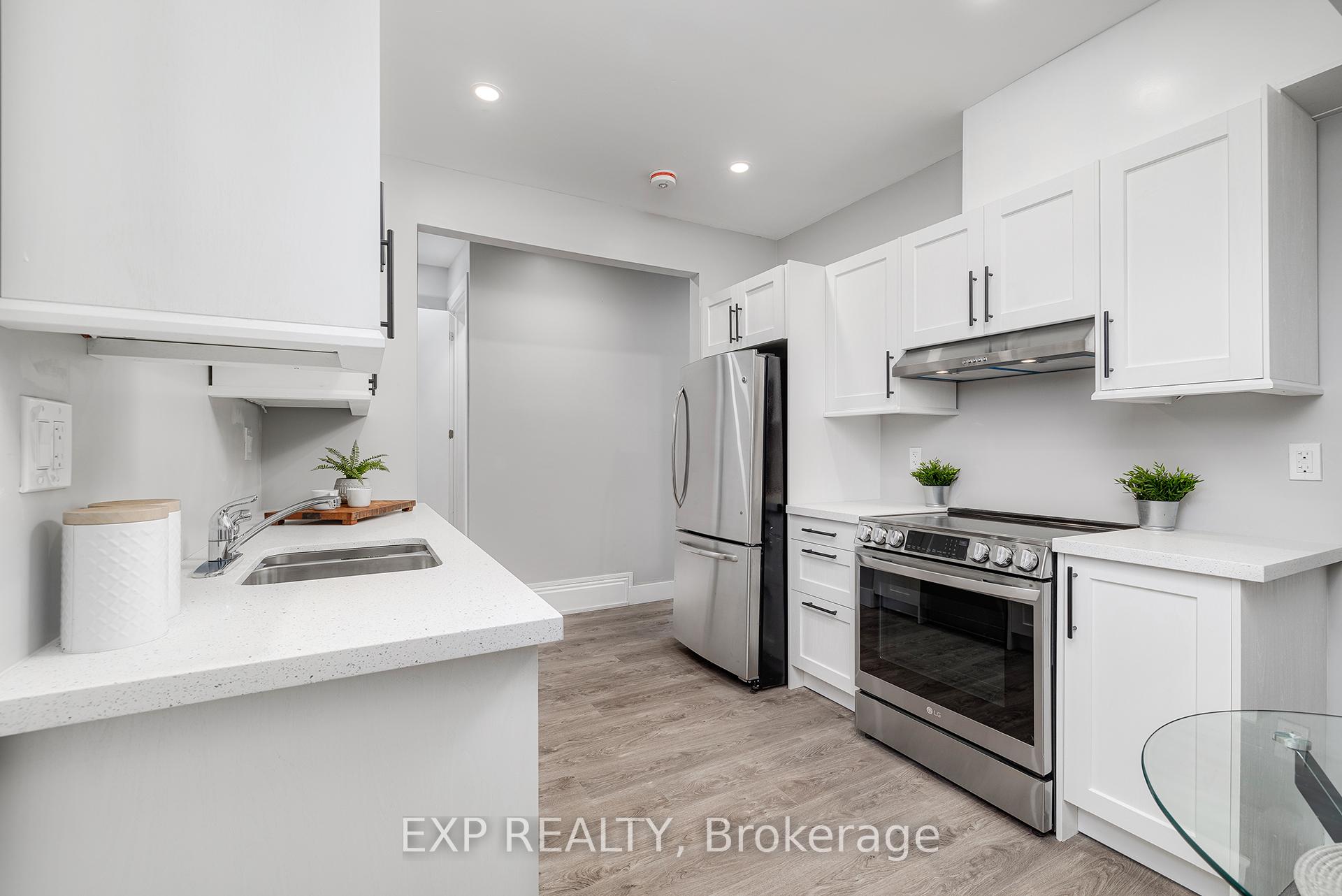 Photo 11 of 125 Cathcart Street, Hamilton, Beasley — HOMEH