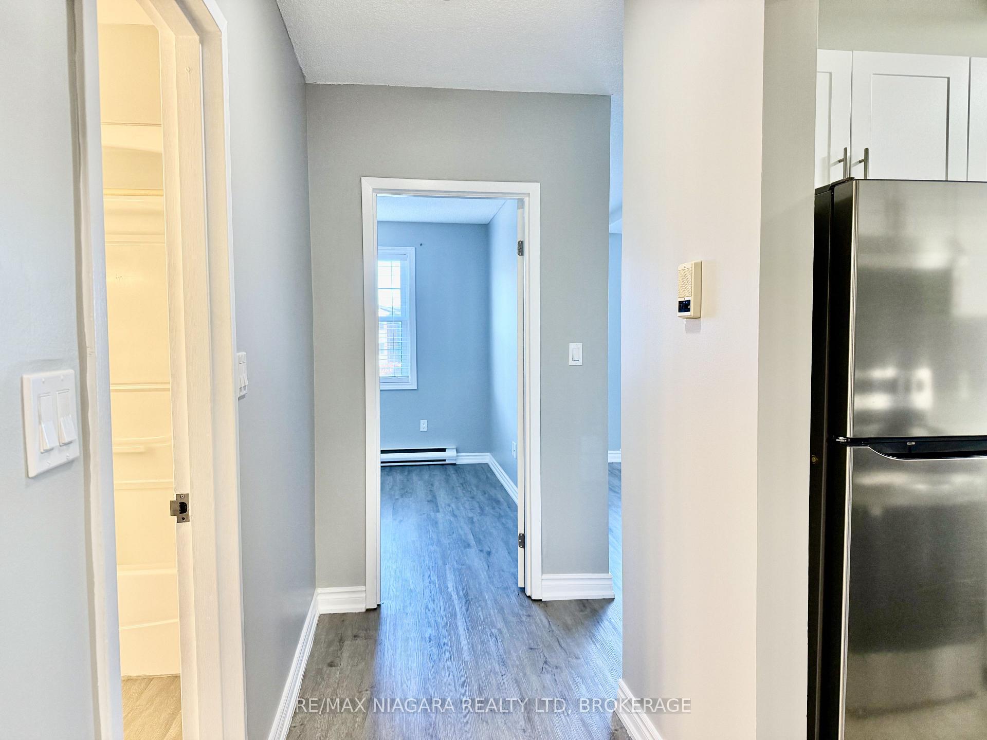 Photo 7 of Unit 203, 6837 Thorold Stone Road, Niagara Falls, Stamford — HOMEH