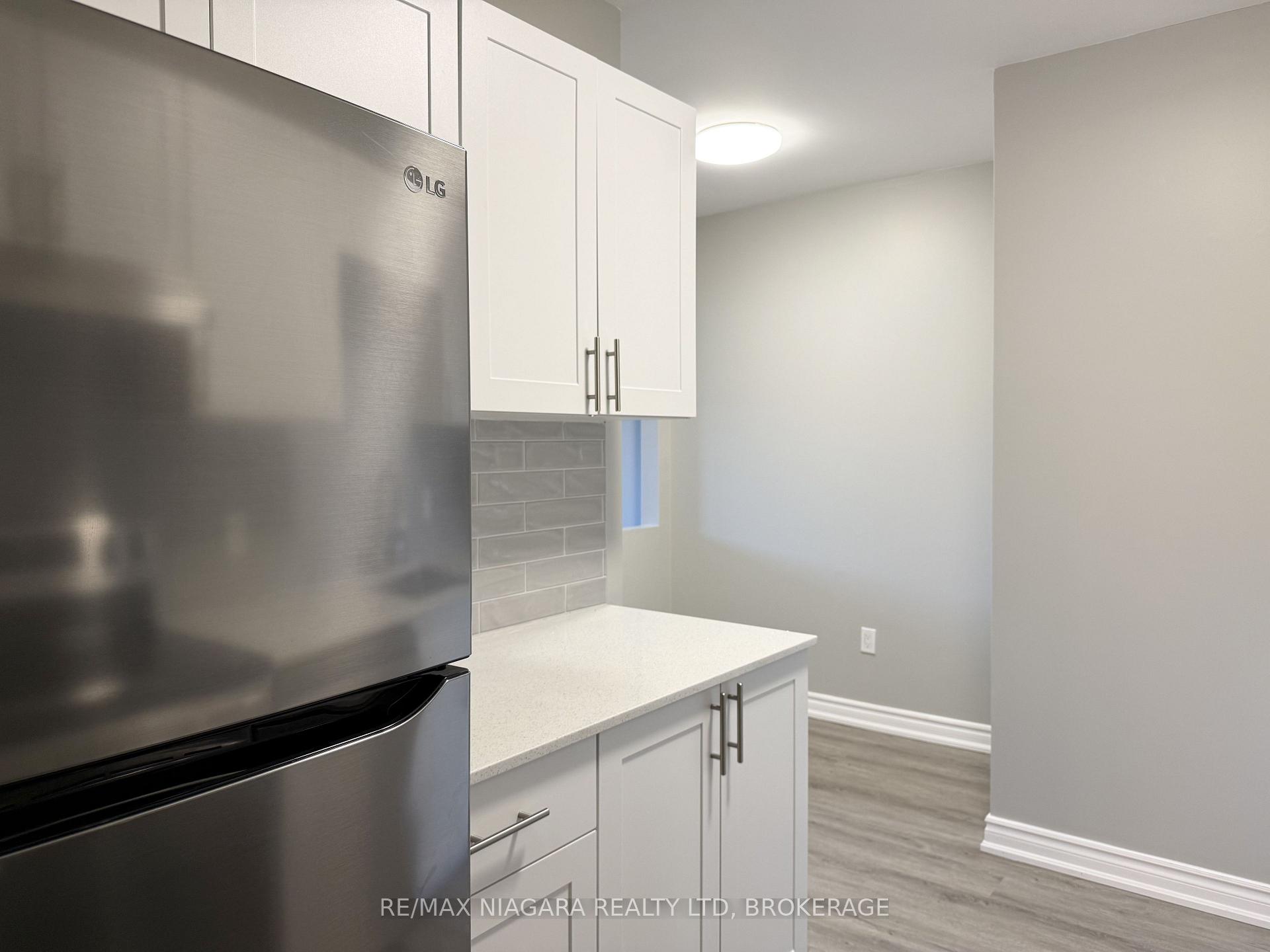 Photo 11 of Unit 203, 6837 Thorold Stone Road, Niagara Falls, Stamford — HOMEH