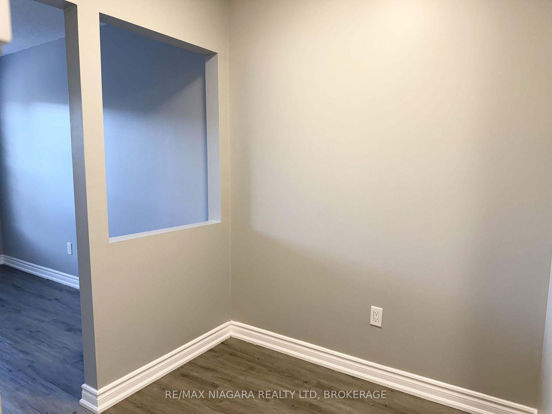 Photo 12 of Unit 203, 6837 Thorold Stone Road, Niagara Falls, Stamford — HOMEH