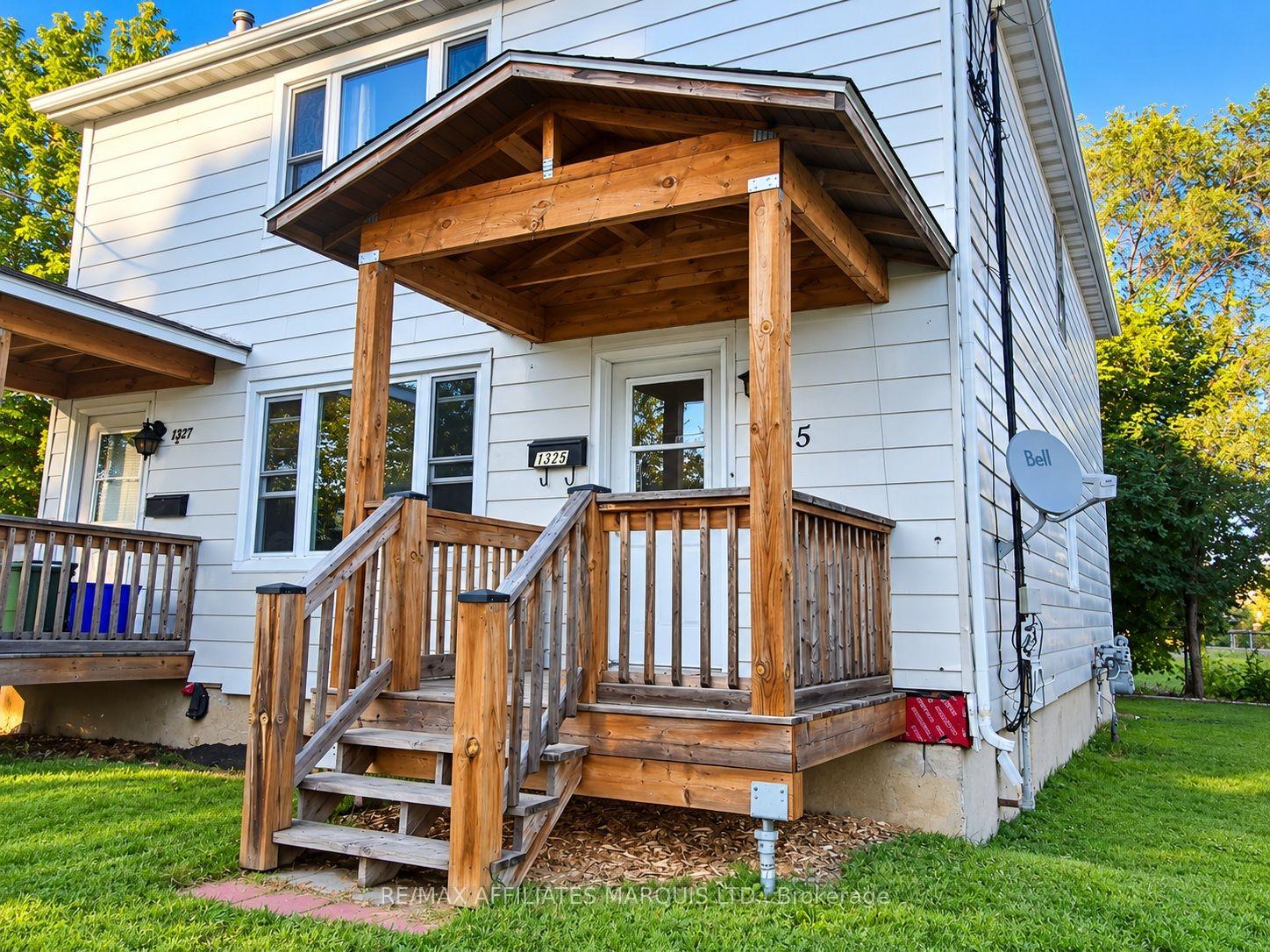 Photo 3 of 1325 Reneal Street, Cornwall, Cornwall — HOMEH