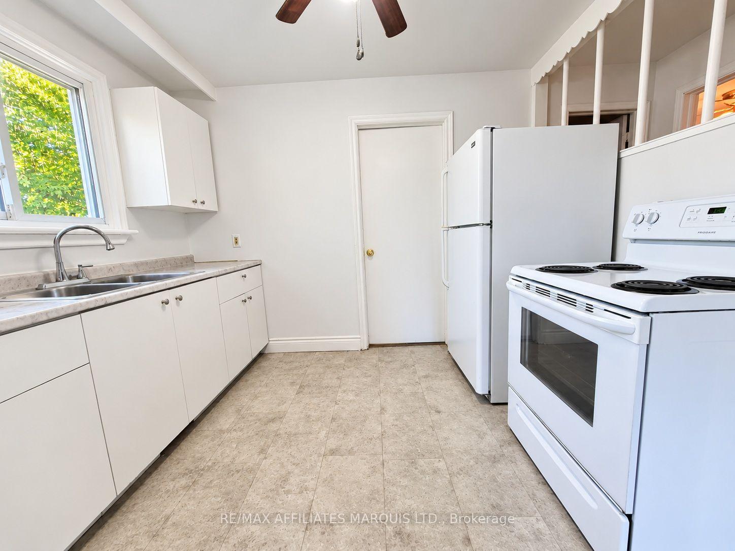 Photo 10 of 1325 Reneal Street, Cornwall, Cornwall — HOMEH