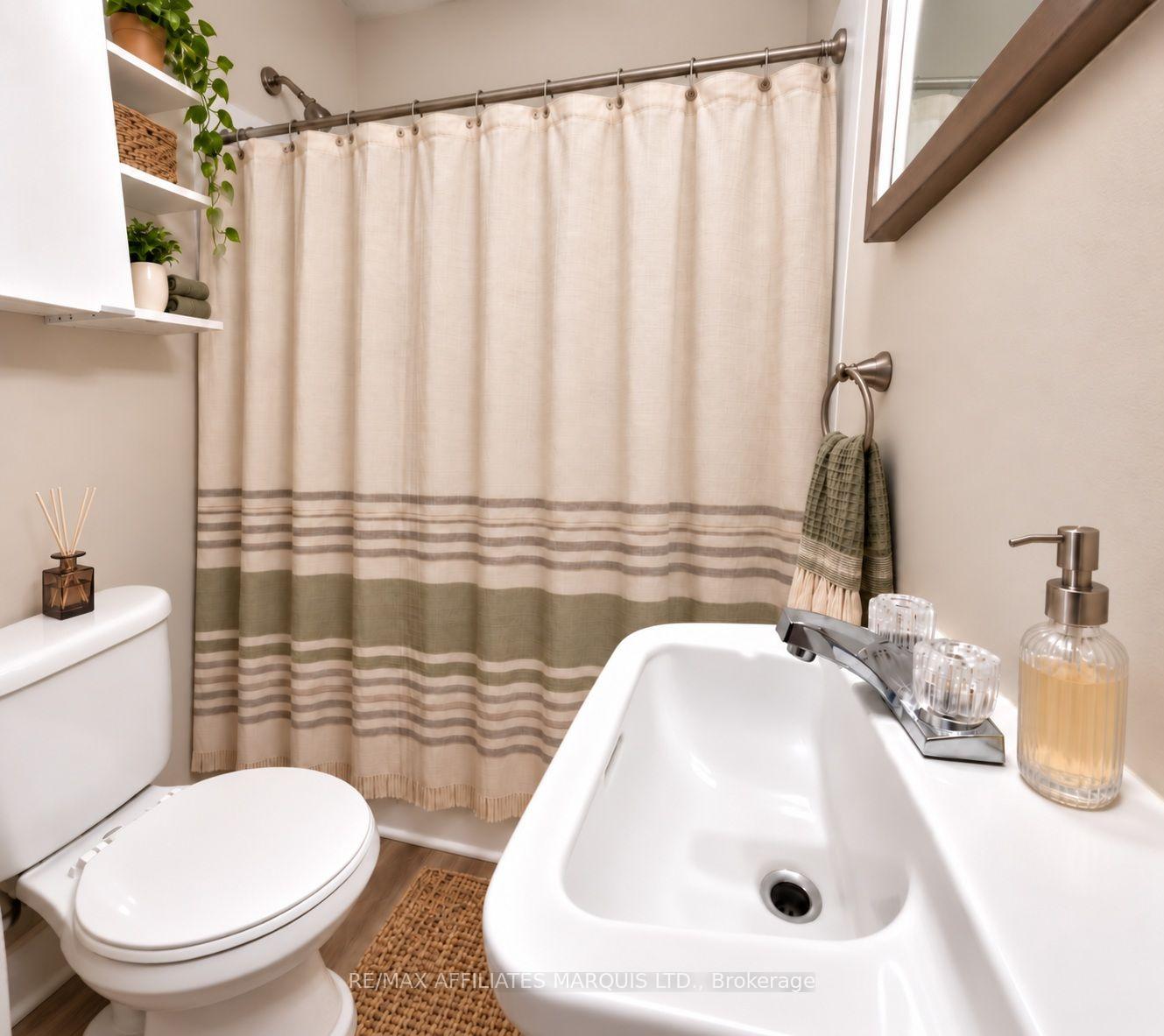 Photo 24 of 1325 Reneal Street, Cornwall, Cornwall — HOMEH