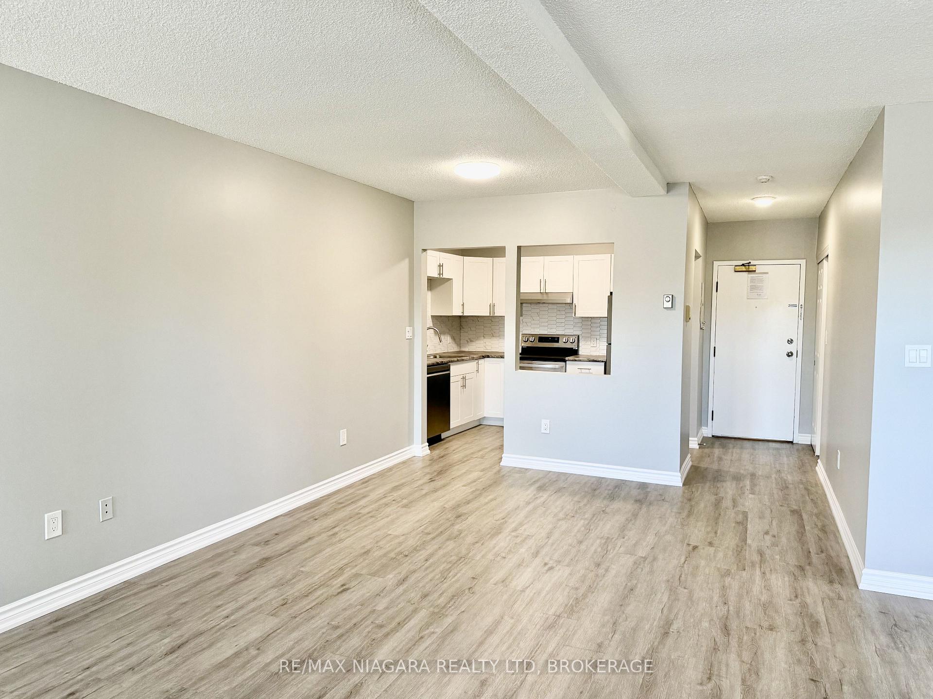 Photo 16 of Unit 202, 6837 Thorold Stone Road, Niagara Falls, Stamford — HOMEH