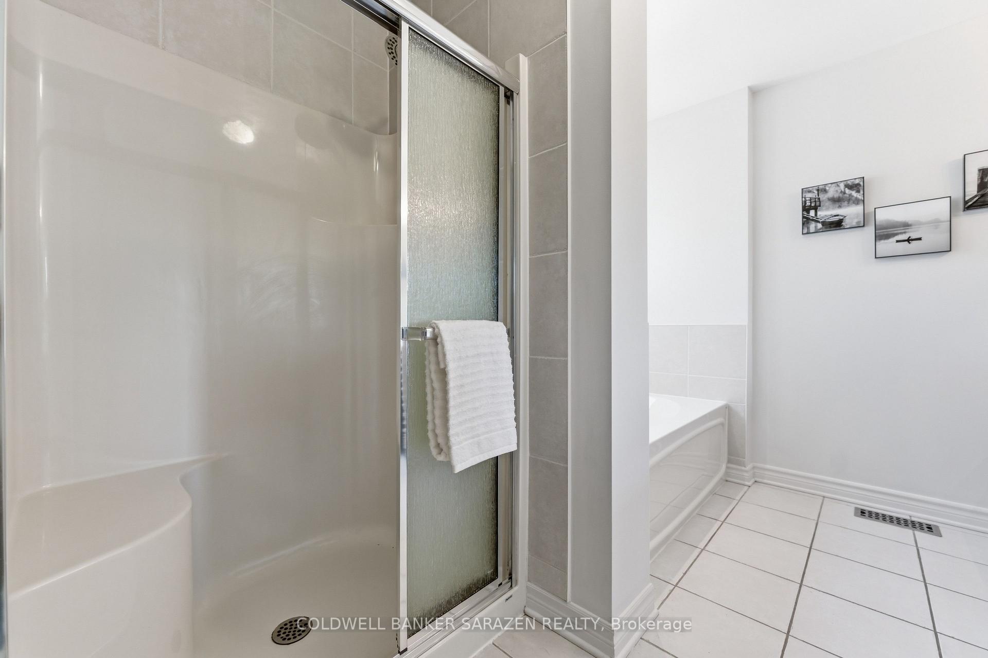 Photo 18 of 342 Riversedge Crescent, Ottawa, Riverside South/Gloucester Glen — HOMEH