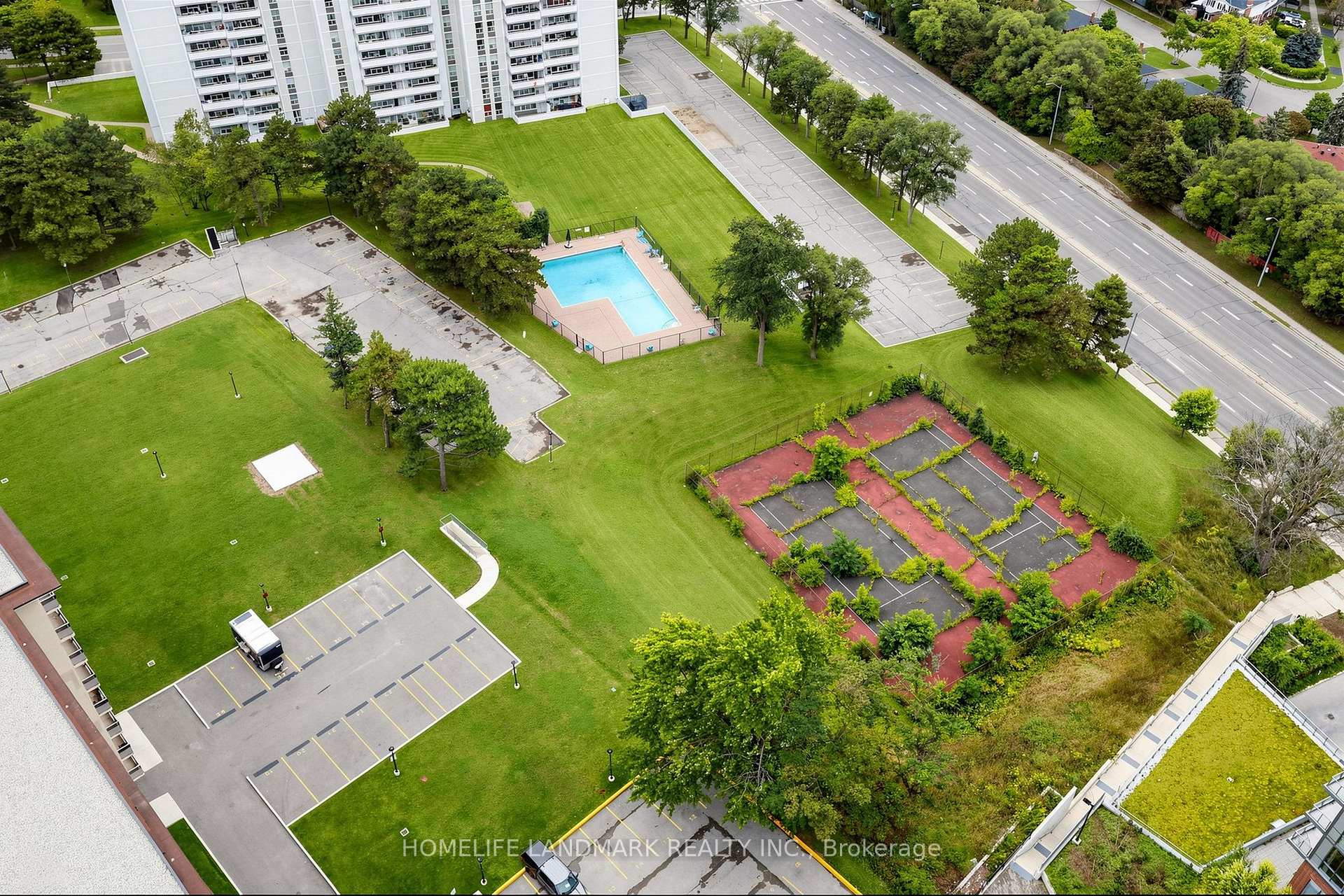 Photo 33 of Unit 2610, 32 Forest Manor Road, North York, Henry Farm — HOMEH