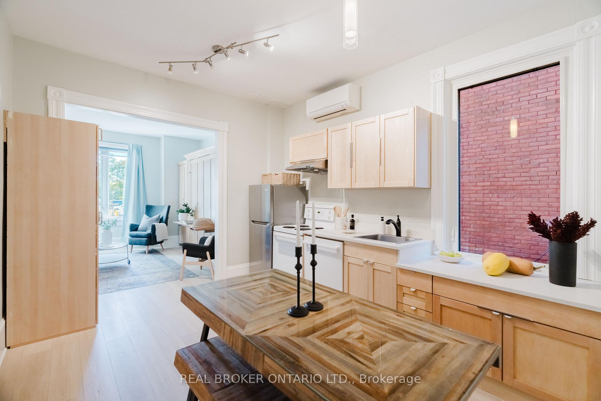 Photo 5 of 33 Argyle Avenue, Ottawa, Ottawa Centre/Golden Triangle — HOMEH