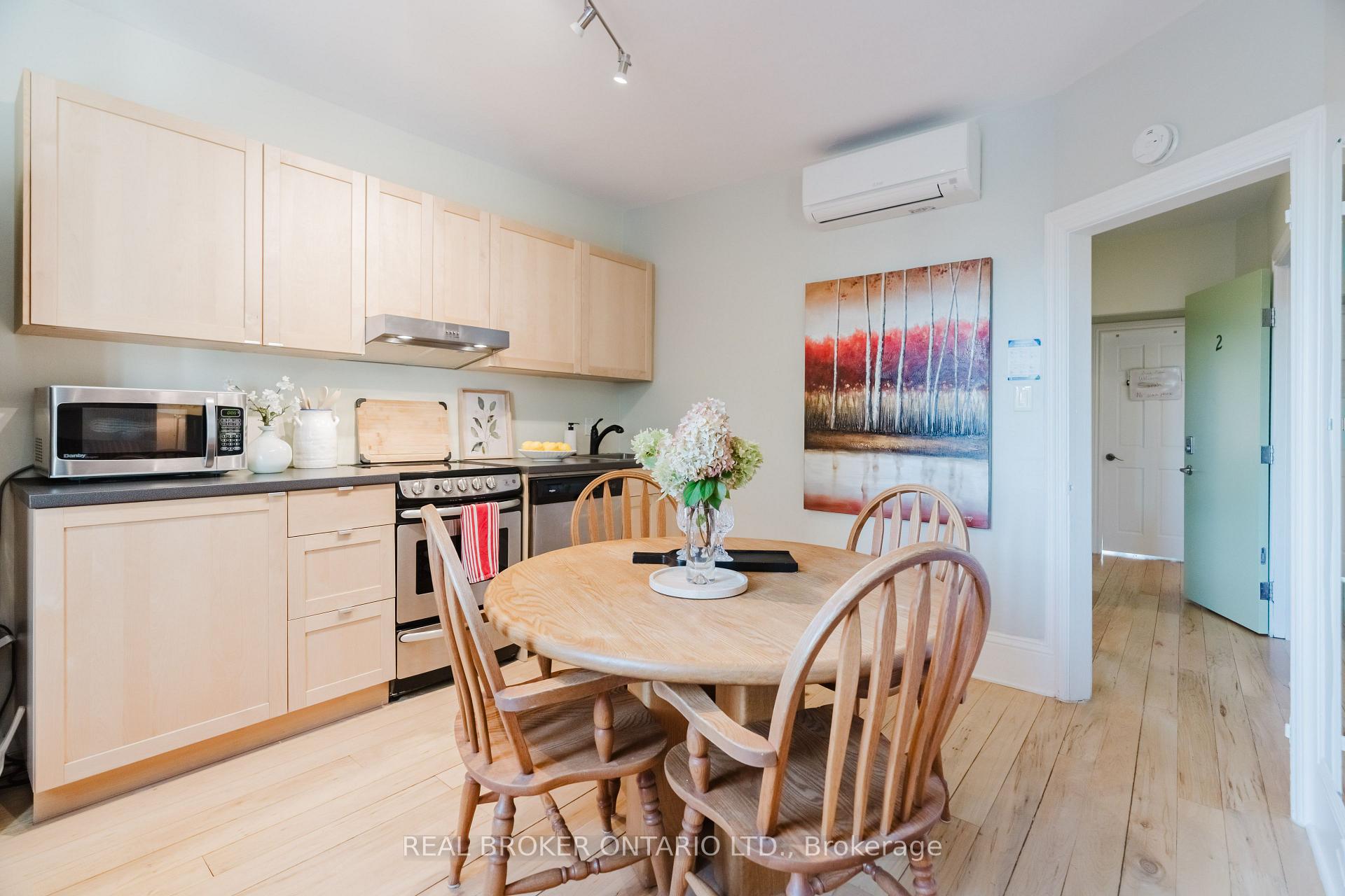 Photo 14 of 33 Argyle Avenue, Ottawa, Ottawa Centre/Golden Triangle — HOMEH