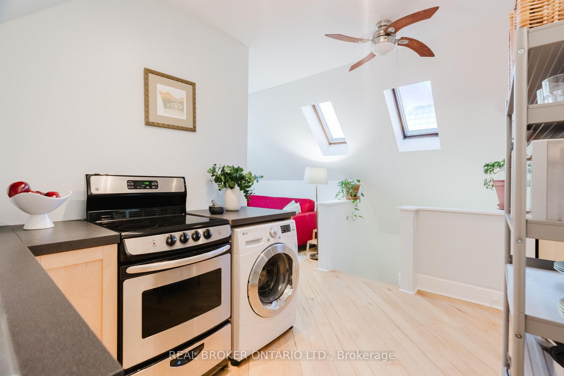 Photo 27 of 33 Argyle Avenue, Ottawa, Ottawa Centre/Golden Triangle — HOMEH