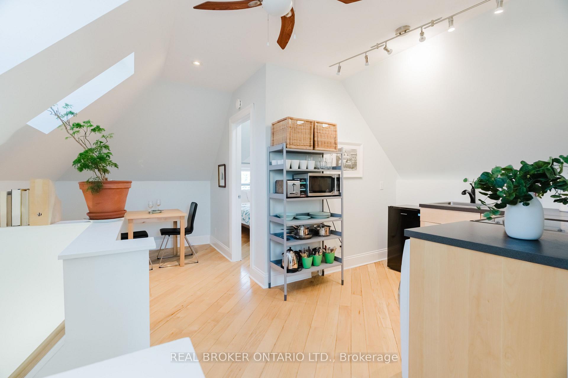 Photo 33 of 33 Argyle Avenue, Ottawa, Ottawa Centre/Golden Triangle — HOMEH