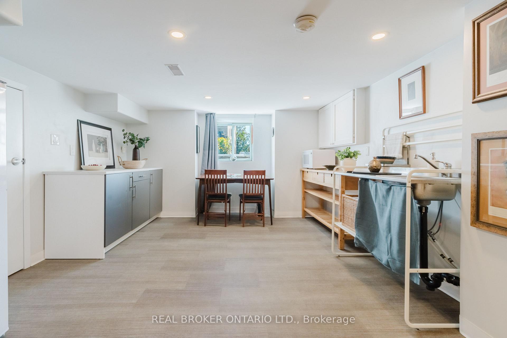 Photo 36 of 33 Argyle Avenue, Ottawa, Ottawa Centre/Golden Triangle — HOMEH
