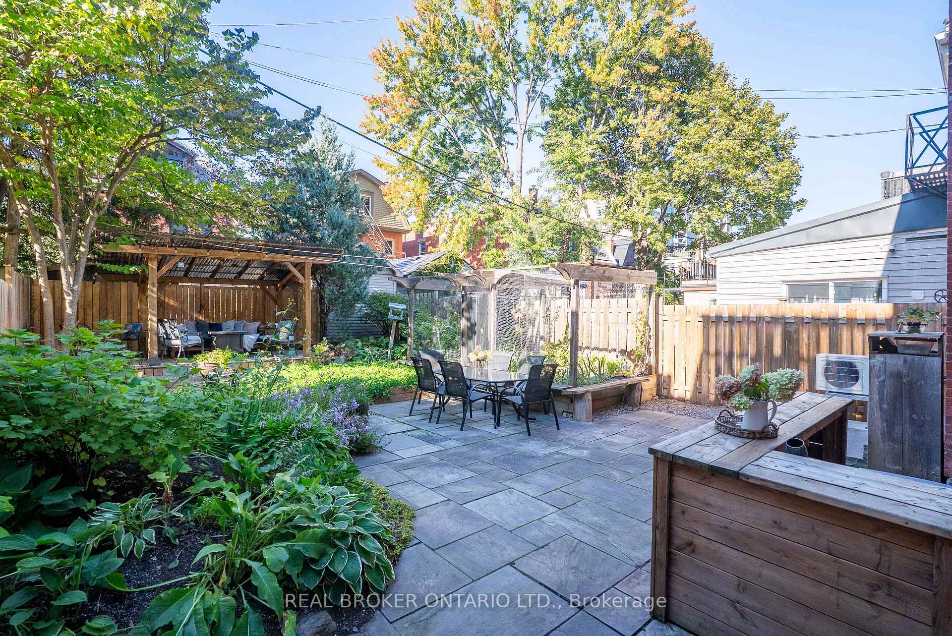 Photo 46 of 33 Argyle Avenue, Ottawa, Ottawa Centre/Golden Triangle — HOMEH