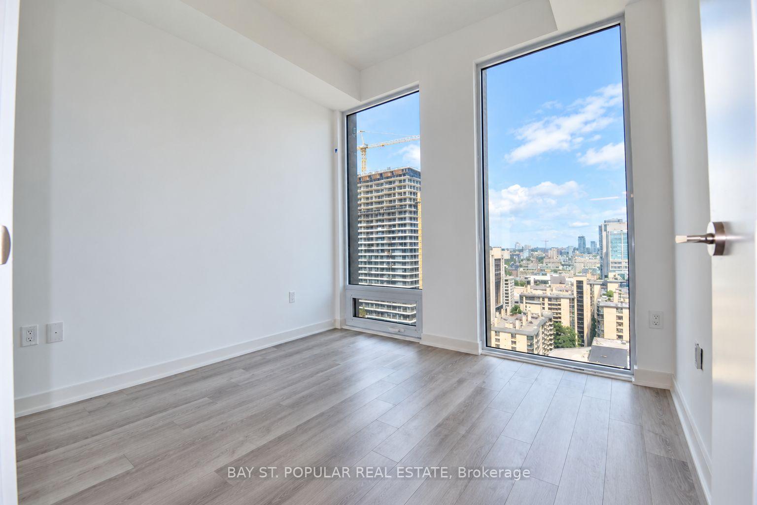Photo 7 of Unit 2101, 238 Simcoe Street, Toronto, Kensington-Chinatown — HOMEH