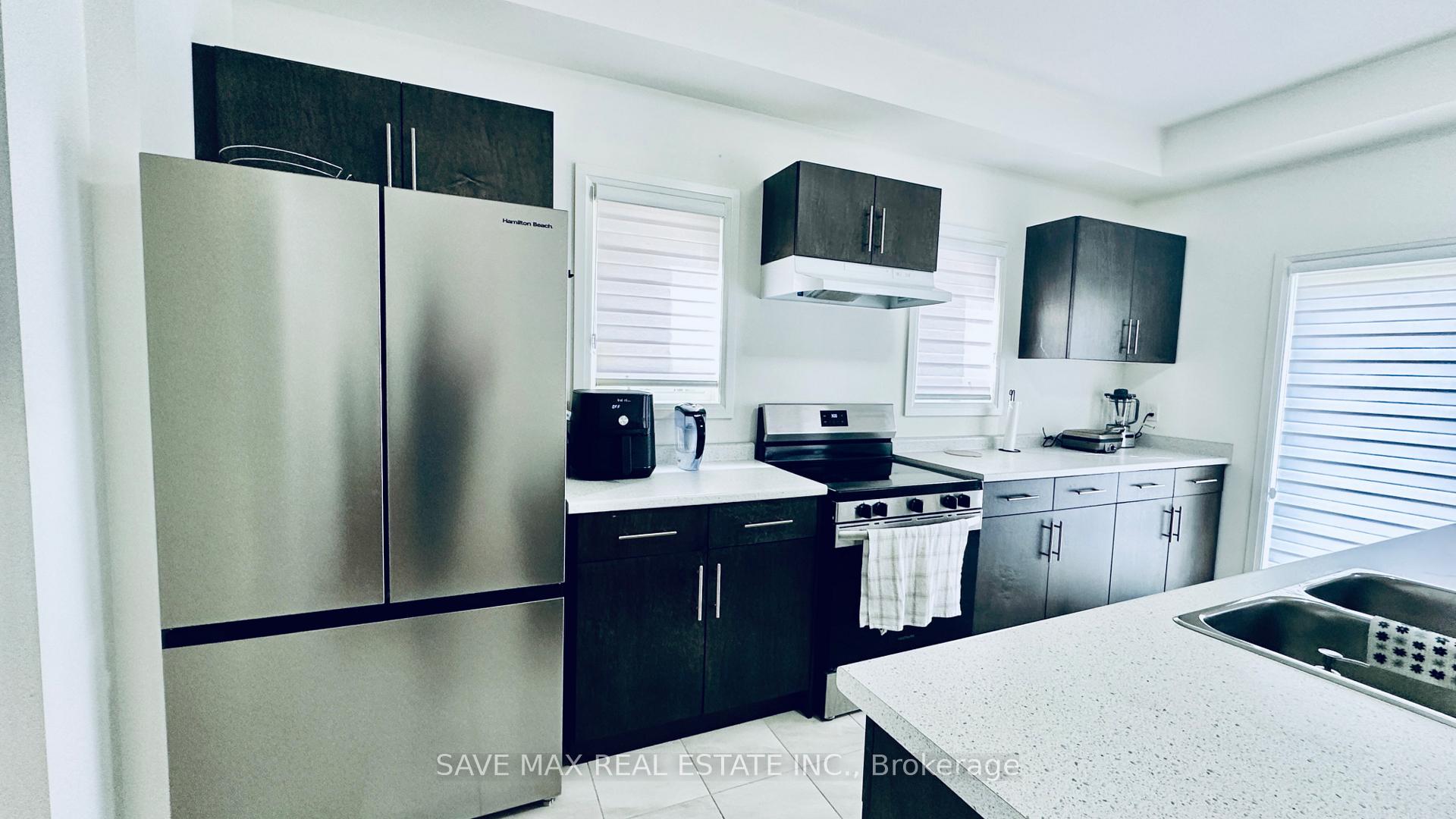 Photo 6 of 89 Acacia Road, Pelham, Fonthill — HOMEH