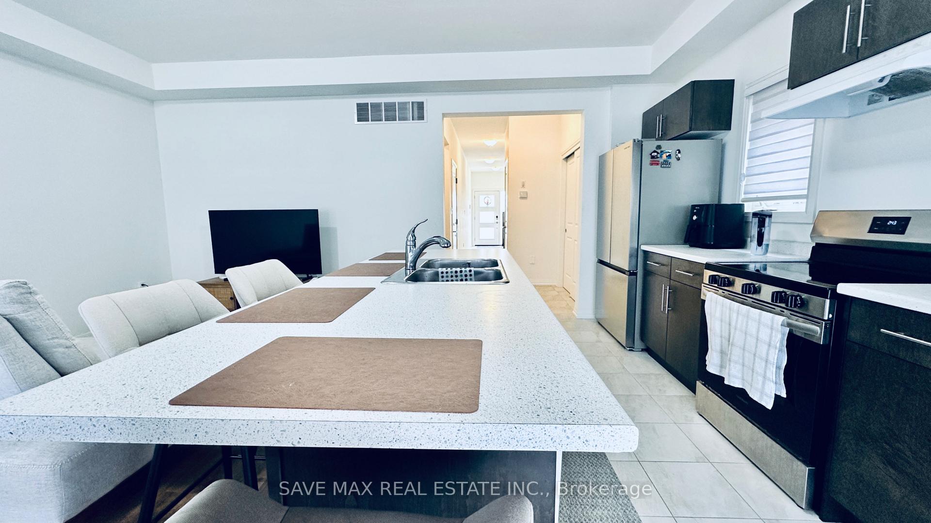 Photo 9 of 89 Acacia Road, Pelham, Fonthill — HOMEH