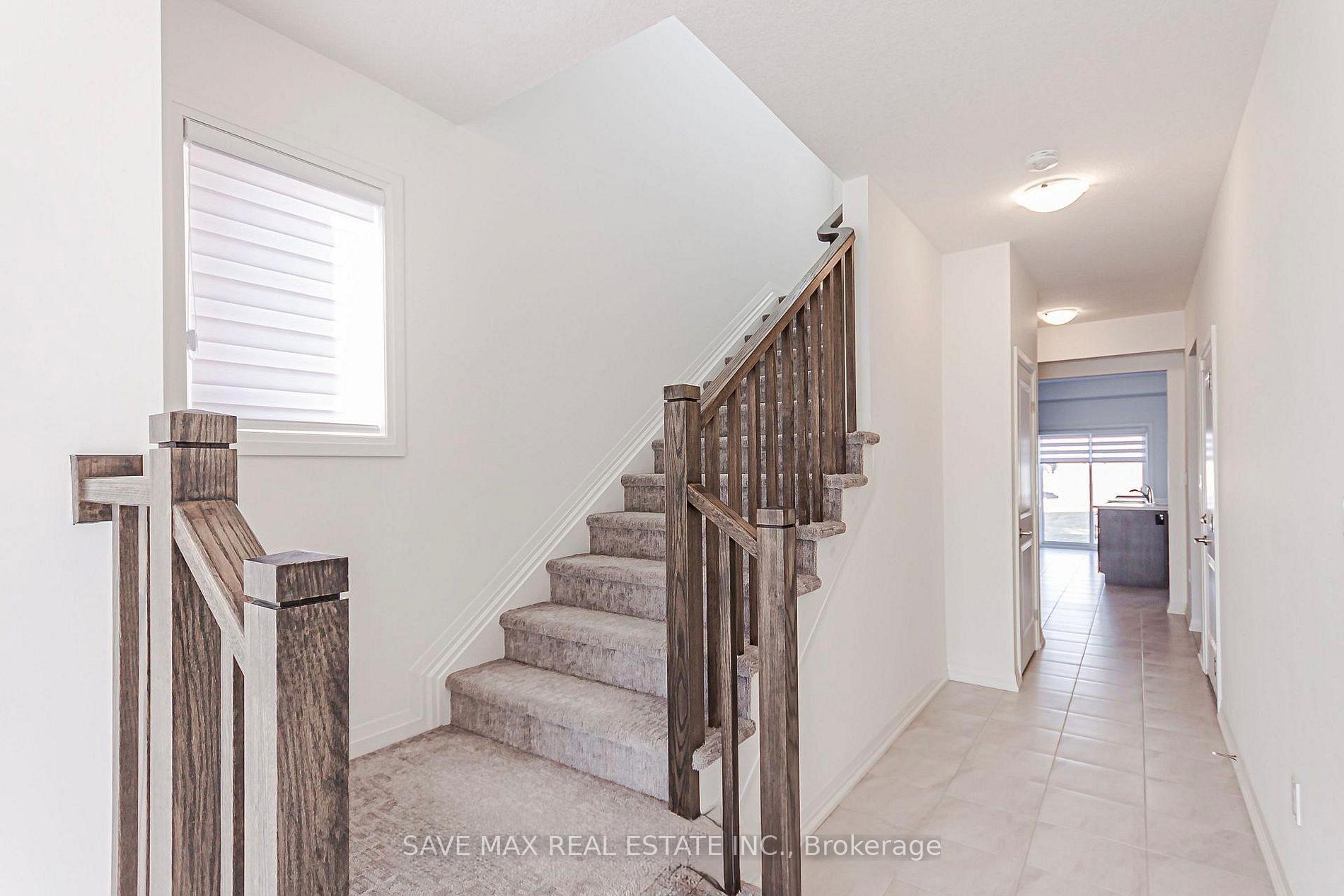 Photo 11 of 89 Acacia Road, Pelham, Fonthill — HOMEH