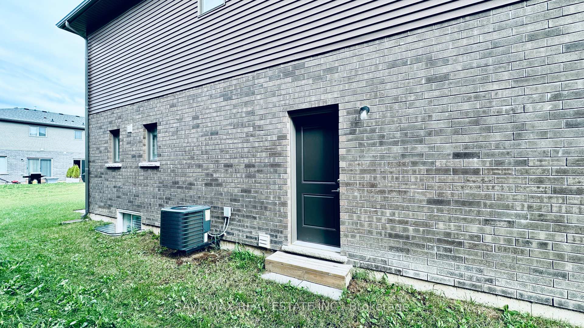 Photo 37 of 89 Acacia Road, Pelham, Fonthill — HOMEH