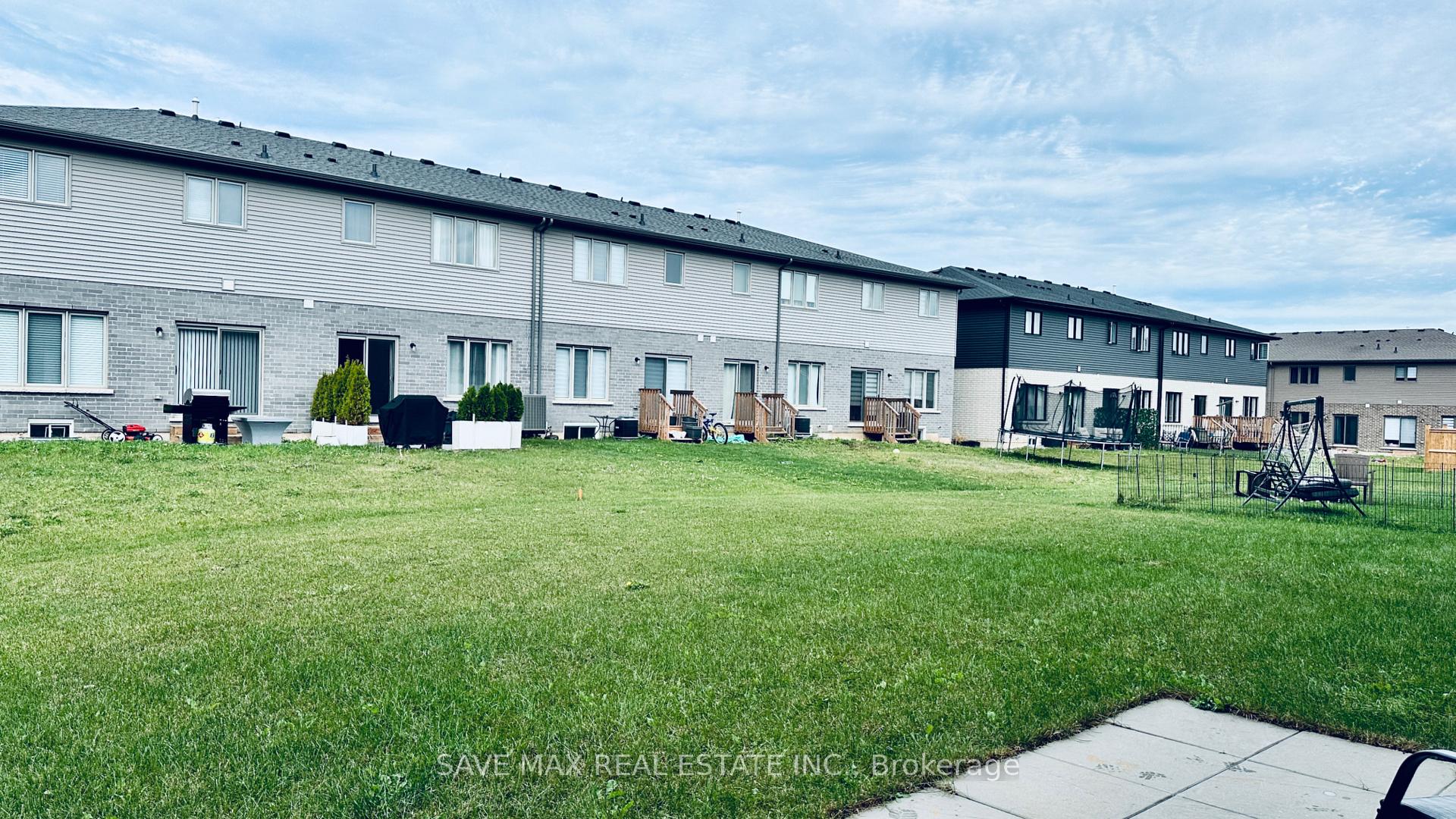 Photo 40 of 89 Acacia Road, Pelham, Fonthill — HOMEH