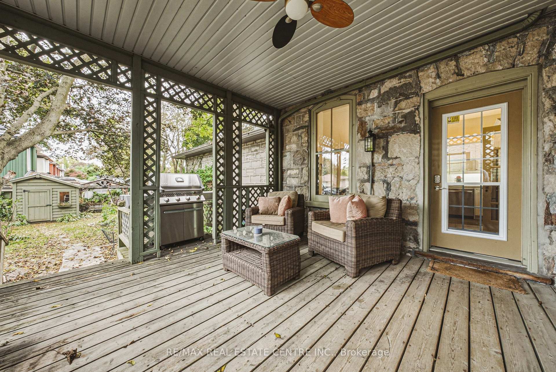 Photo 5 of 75 Pollock Avenue, Cambridge, East Galt — HOMEH