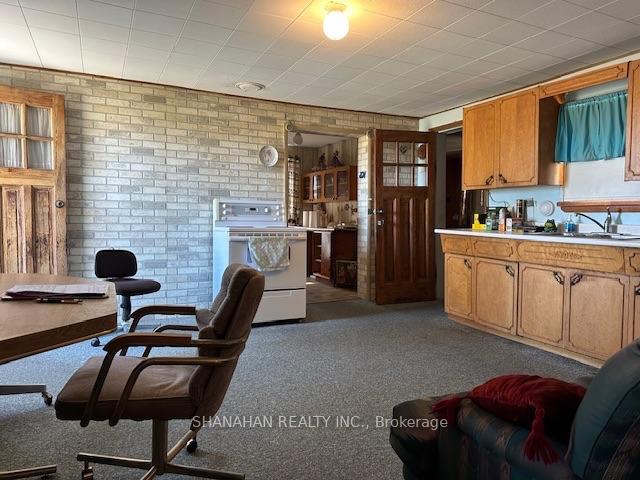 Photo 8 of 2107 Gould Road, Dawn-Euphemia, Dawn Euphemia — HOMEH