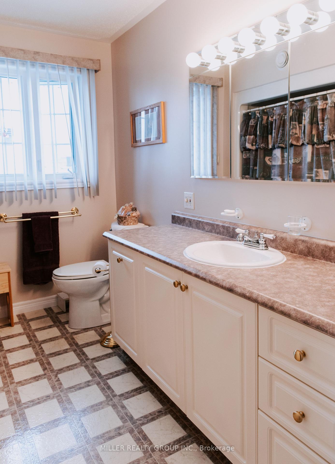 Photo 12 of 115 Zetta Court, Temiskaming Shores, New Liskeard — HOMEH