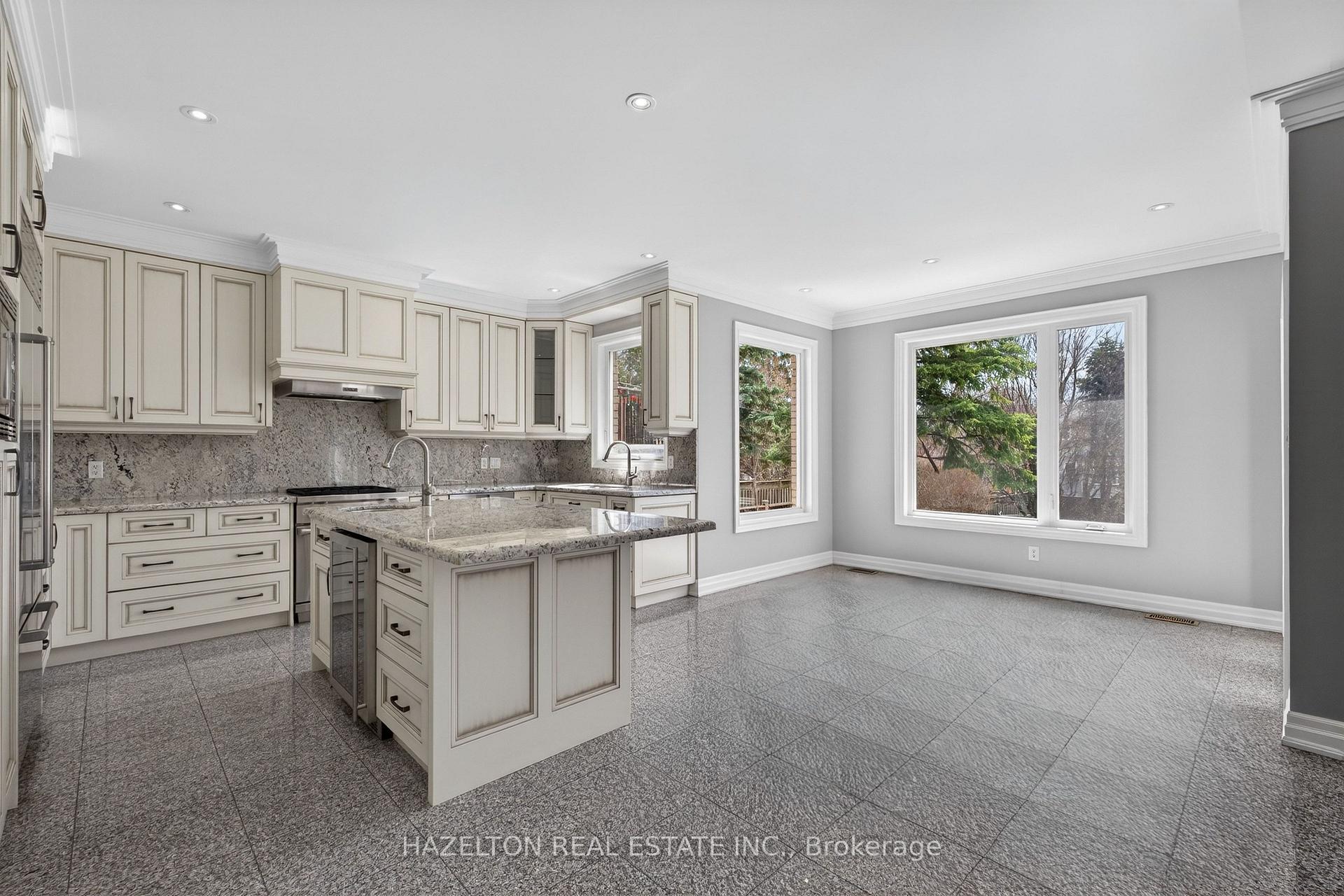Photo 10 of 173 Holmes Avenue, North York, Willowdale East — HOMEH