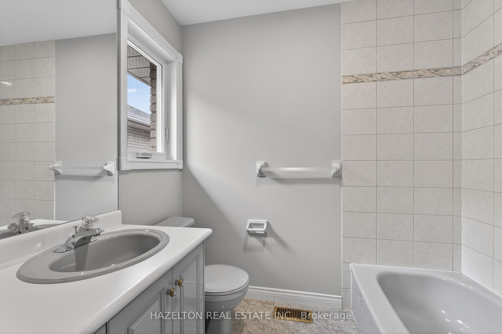 Photo 32 of 173 Holmes Avenue, North York, Willowdale East — HOMEH