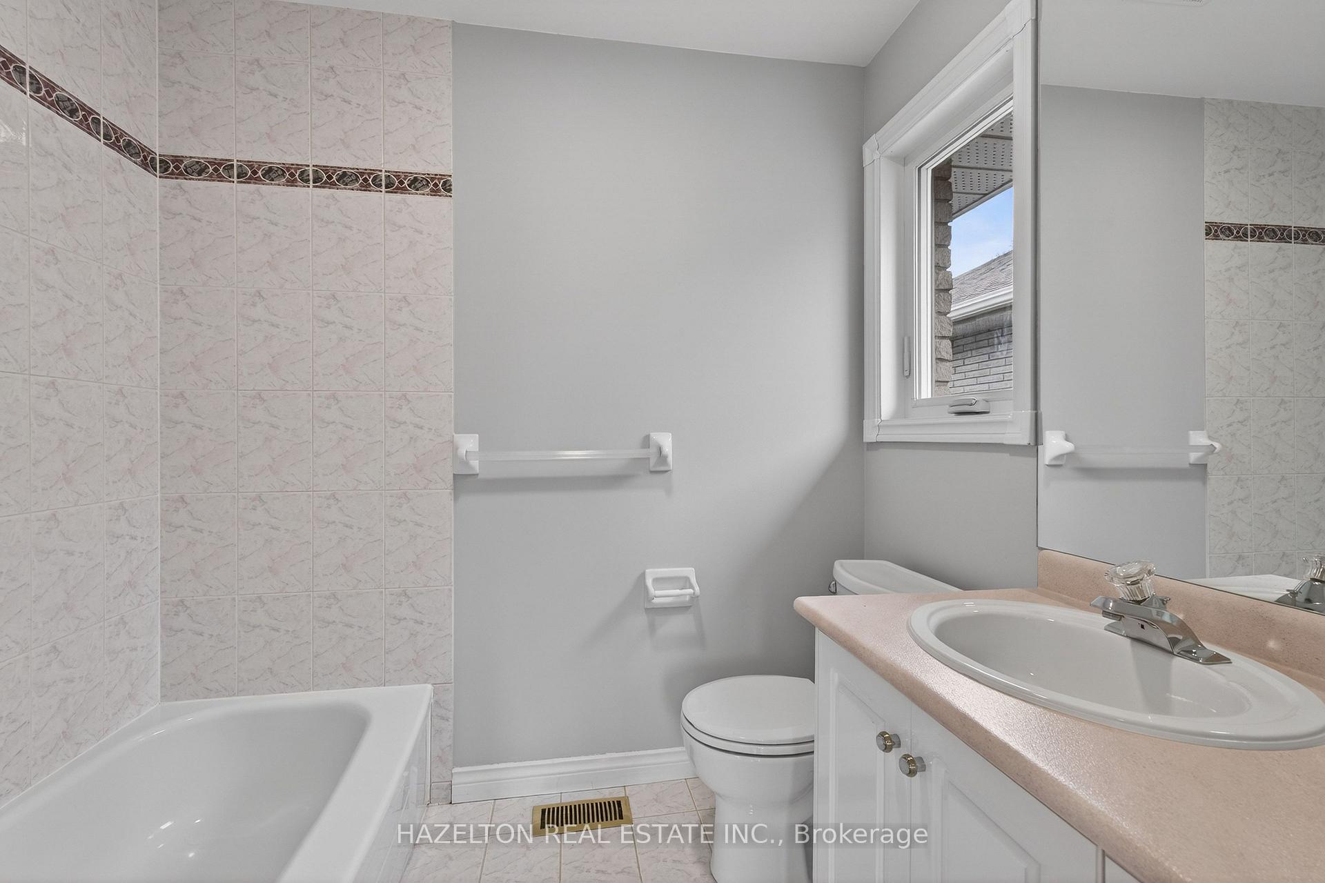 Photo 34 of 173 Holmes Avenue, North York, Willowdale East — HOMEH