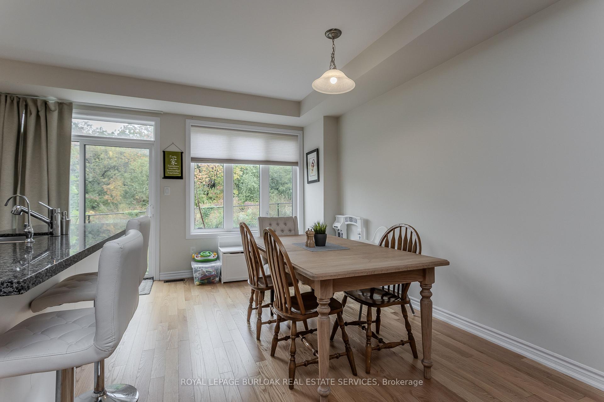 Photo 14 of 1358 Almonte Drive, Burlington, Tyandaga — HOMEH