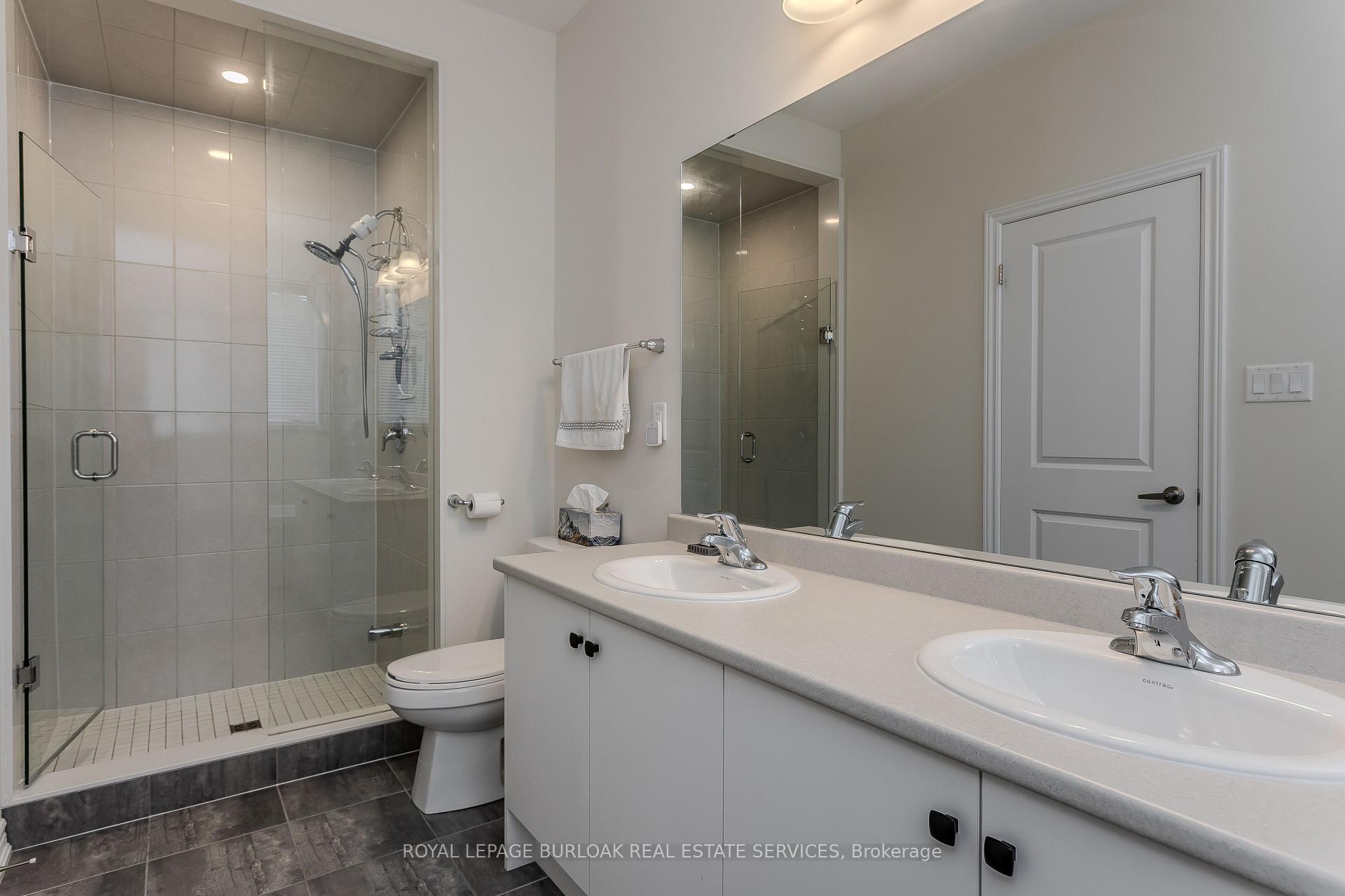 Photo 25 of 1358 Almonte Drive, Burlington, Tyandaga — HOMEH