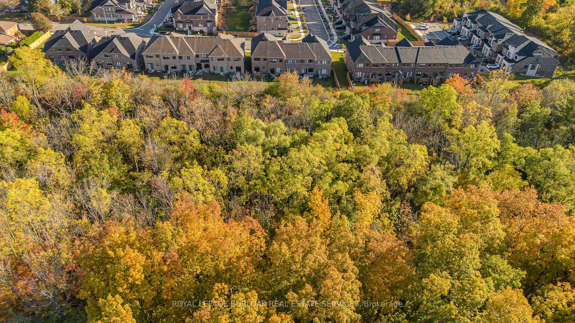 Photo 46 of 1358 Almonte Drive, Burlington, Tyandaga — HOMEH