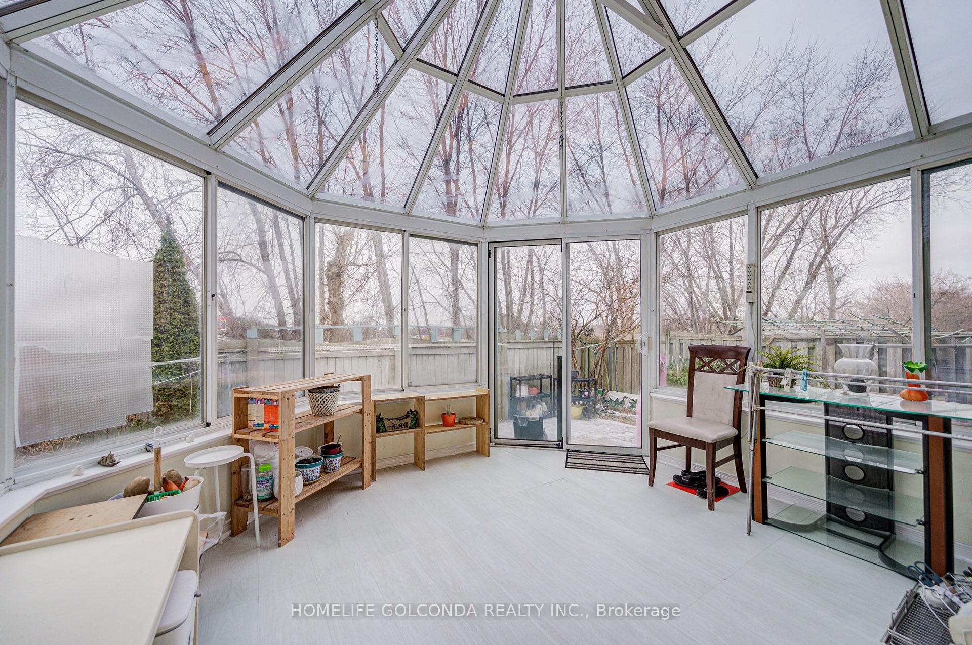 Photo 15 of 25 Eastpine Drive, Markham, Milliken Mills West — HOMEH