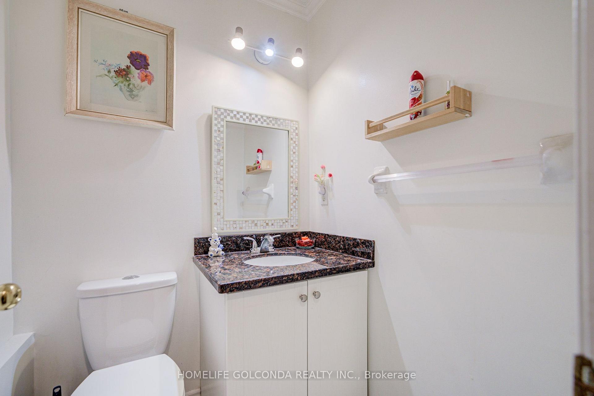 Photo 18 of 25 Eastpine Drive, Markham, Milliken Mills West — HOMEH