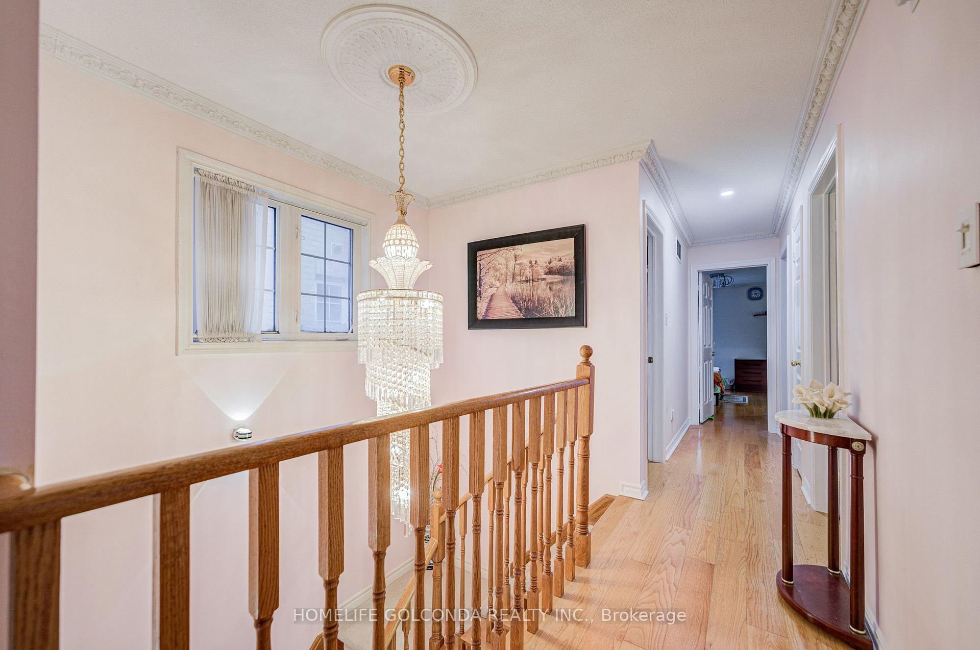 Photo 20 of 25 Eastpine Drive, Markham, Milliken Mills West — HOMEH