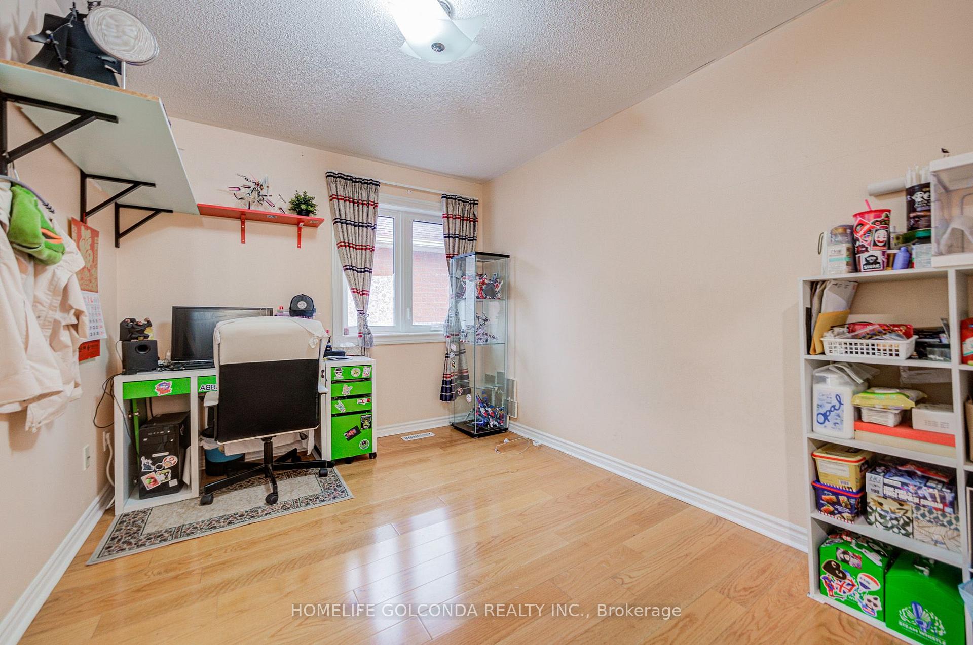 Photo 30 of 25 Eastpine Drive, Markham, Milliken Mills West — HOMEH