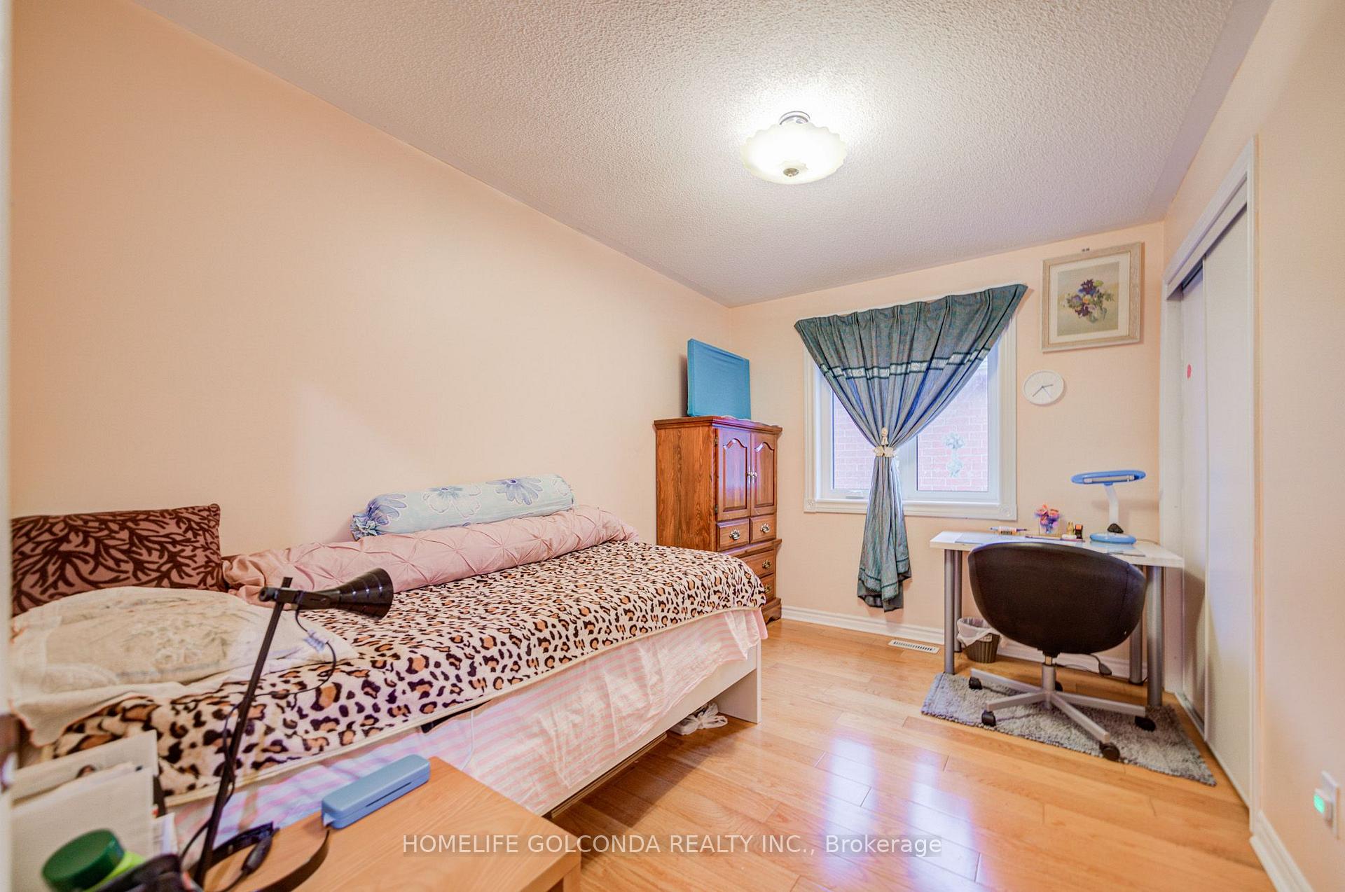 Photo 31 of 25 Eastpine Drive, Markham, Milliken Mills West — HOMEH